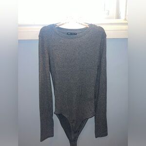 Dark grey Zara bodysuit🦍🦍